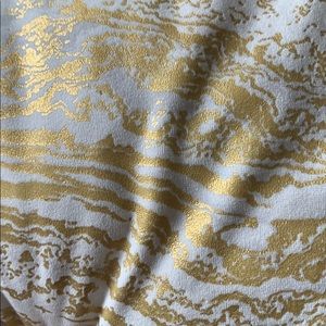 Meet your Posher, Taurean